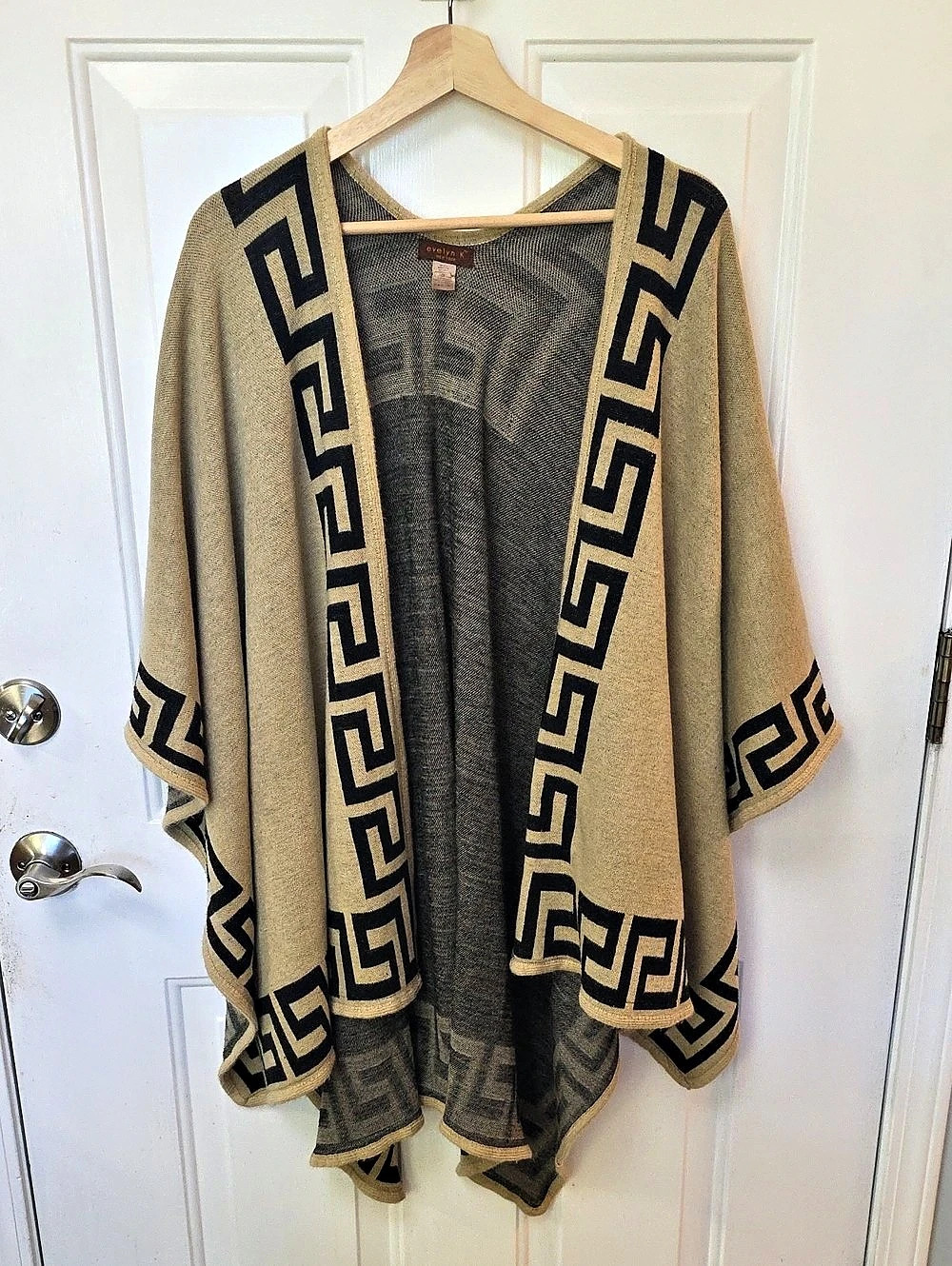 evelyn K Geometric Trim Poncho in Tan & Black Boho